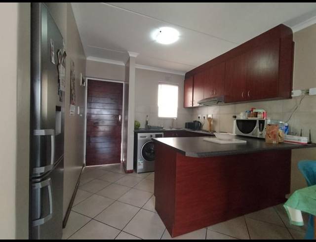 2 BEDROOM PROPERTY TO RENT IN BUHREIN